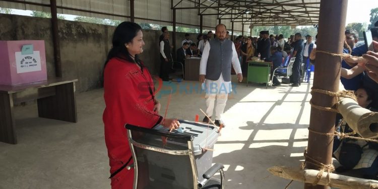 १९ सदस्यीय कांग्रेसको प्रस्ताव  मिथिला भोजपुराको पक्षमा २८ मत