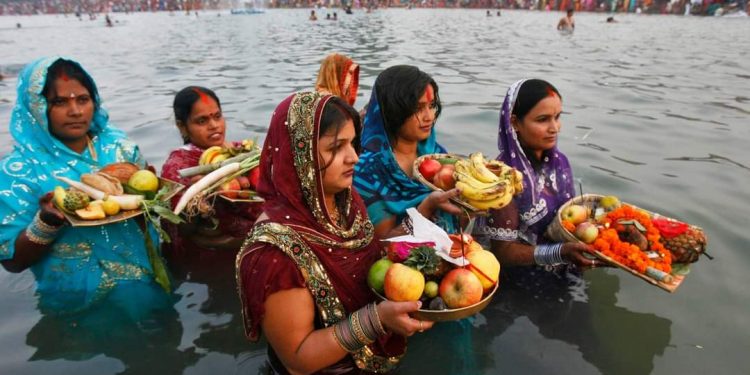 मिथिलामा छठपर्वको रौनक सुरु, बजारमा बढ्यो चहलपहल