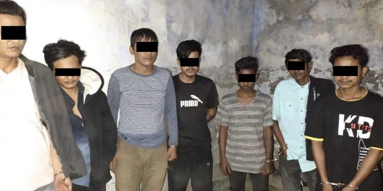 ब्राउन सुगर सहित ७ जना पक्राउ