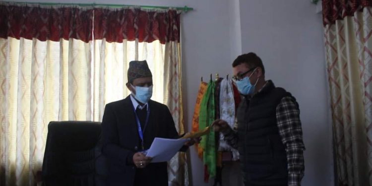 नोबेल मेडिकल कलेजका अभिभावक आन्दोलित