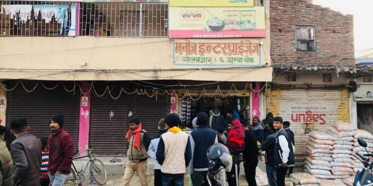 सटर फोडेर १० लाखभन्दा बढीको चोरी