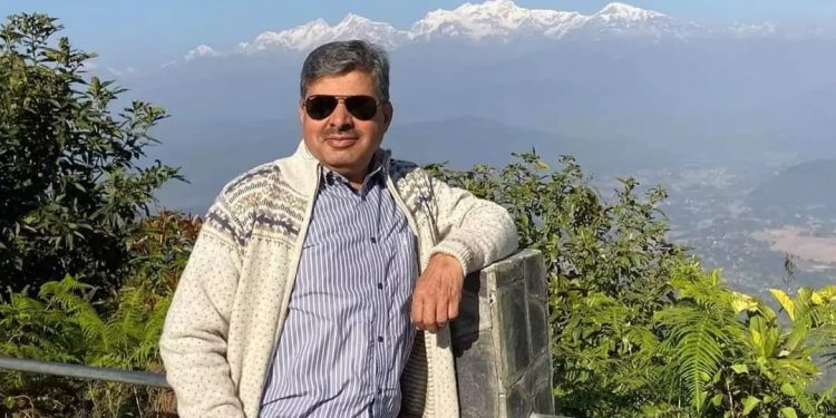 सडक विभागकाे महानिर्देशक शिवहरि सापकाेटा