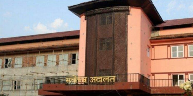 सर्वोच्च विवाद प्रकरण : मुद्दा अड्किँदा कर्मचारी भर्ना प्रक्रिया नै अवरुद्ध