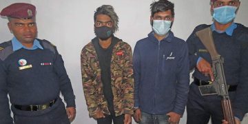 लागूऔषधसहित तीन जना पक्राउ