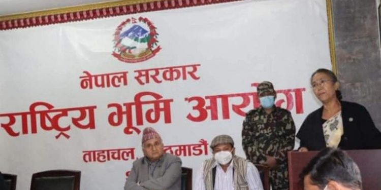 सत्तारुढ दलको भागवण्डामा २८ जिल्लामा भूमि आयोग अध्यक्ष तोकियो (सूचीसहित)