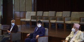 प्रधानमन्त्री देउवासँग अध्यक्ष प्रचण्ड र माधवकुमार नेपालको भेटवार्ता