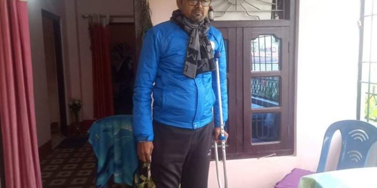 दुर्घटनाका घाइते विश्वकर्माको पीडा :प्रहरीले गाडी पहिचान गर्न नसक्दा उपचारमा सकस