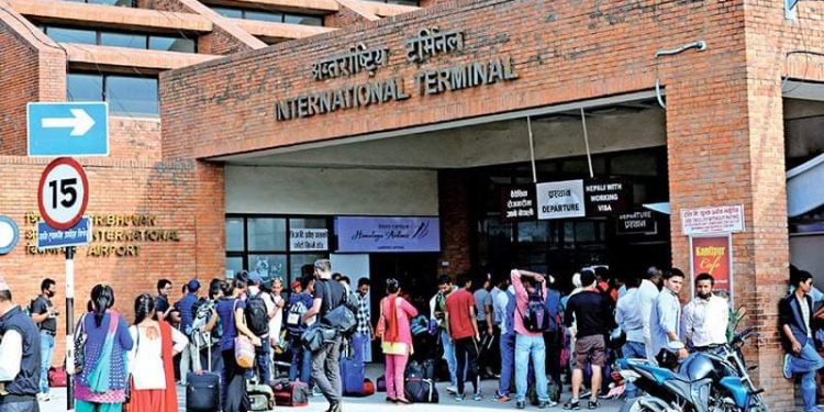 एयरपोर्टमा सुरक्षा निकायकाे गम्भीर लापरबाही