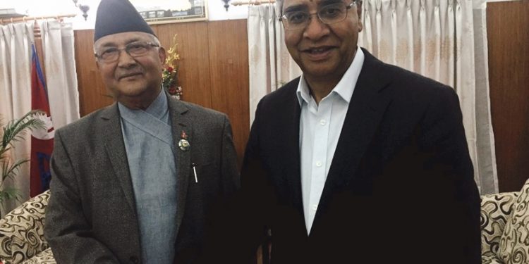Breaking News…..प्रधानमन्त्री देउवासँग निर्णायक वार्ता गर्न बालकोटबाट बालुवाटार जाँदै ओली