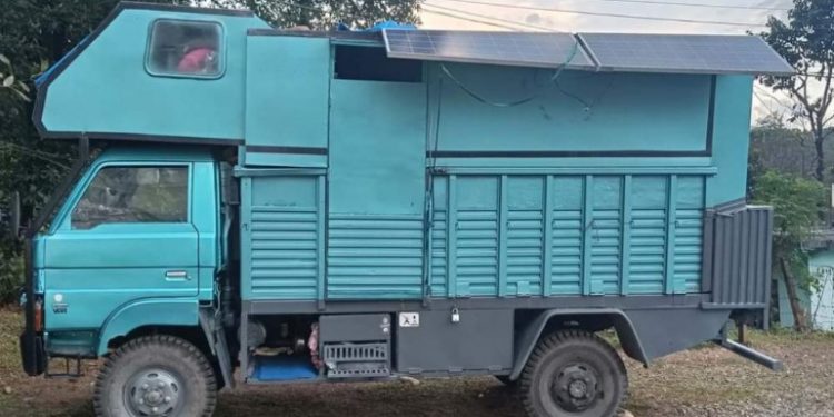 युटुबर कार्की लागूऔषधसहित पक्राउ