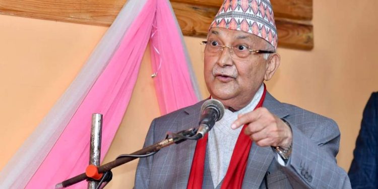 विद्वानहरूले मनुस्मृतिमा ४ सय श्लोक घुसाएर बदनाम गराए : अध्यक्ष ओली