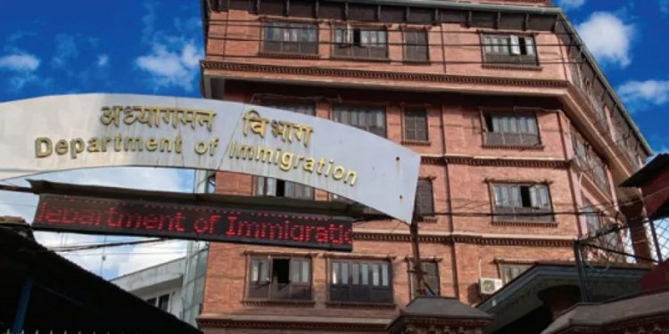 नयाँ ‘ट्राभल एडभाइजरी’ : अब नेपाल आउँदा पीसीआर रिपोर्ट वा खोप कार्ड देखाए पुग्ने