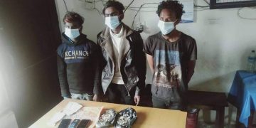 लागूऔषध कारोवार गर्दै गरेको अवस्थामा तीन जना पक्राउ