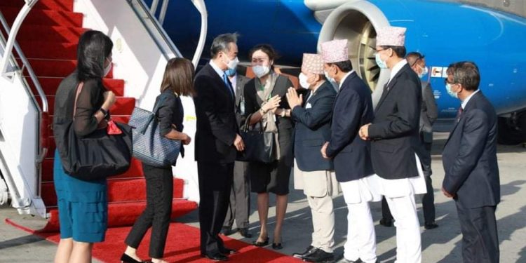 नेपालमा वाङ यी: बौद्ध-शिवपुरीको भ्रमण,प्रचण्ड-ओलीलाई एकै स्थानमा ५ मिनेट फरकमा भेटसम्म!