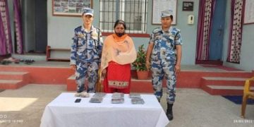 तीन किलो अफिमसहित महिला पक्राउ
