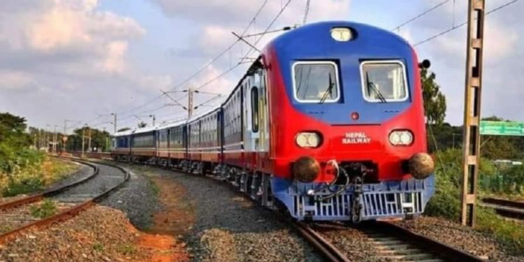 रेलसम्बन्धी अध्यादेश निष्क्रिय बन्दा रेल सेवा अन्यौलमा