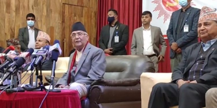 सभामुखले राजीनामा नदिए एमालेले महाभियोग लगाउन सक्छ : अध्यक्ष ओली