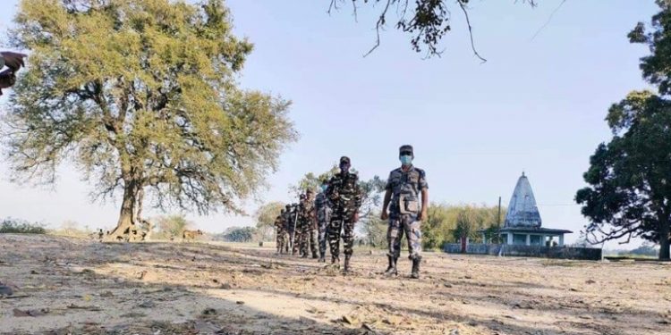 नवराजपुर सिमा क्षेत्रमा नेपाल र भारतका सुरक्षाकर्मीको संयुक्त गस्ती