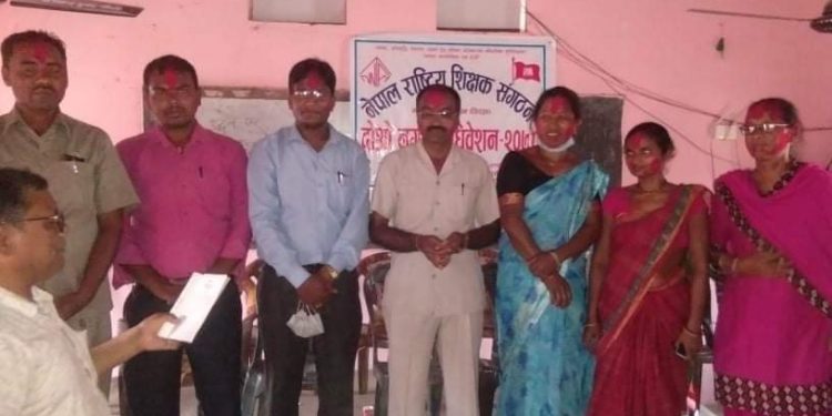 लहानमा नेपाल राष्ट्रिय शिक्षक संगठनको दोस्रो नगर अधिवेशन सम्पन्न, अध्यक्षमा यादव निर्विरोध चयन