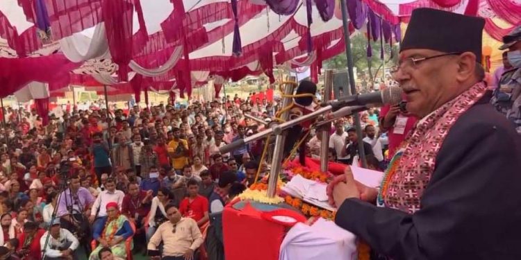 रेशमलाई मैले किन भेट्न नहुने ? भोलि नै सिरियस कुरा गर्दैछु : प्रचण्ड