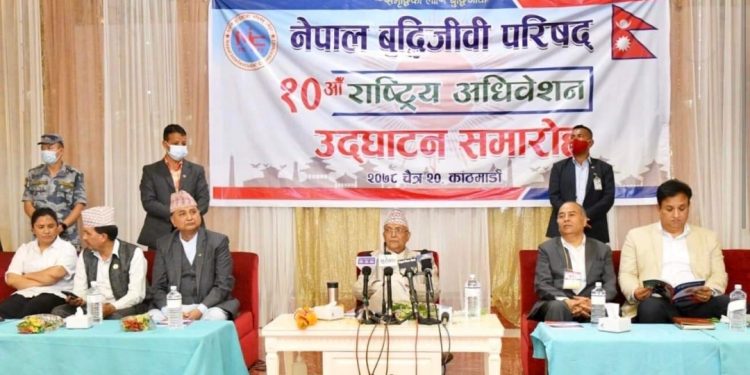 केपी ओलीले बुद्धिजीवीहरुलाई दिए यस्तो सुझाव