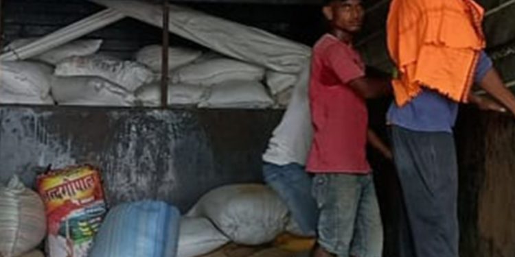 धानको कन्टेनरमा चिनी तस्करी, भन्सारले फेर्‍यो जाँच पासको लेन