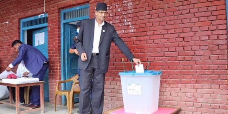 सभामुख सापकोटाले गरे मतदान