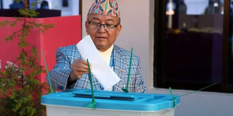 अपराह्न १२ बजेसम्म देशभर ३५ प्रतिशत मत खस्यो