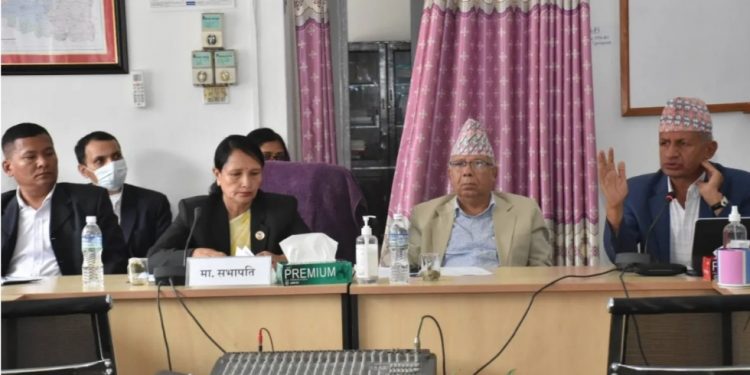 संसदीय समितिले अमेरीका भ्रमणबारे जानकारी लिन प्रधानमन्त्रीलाई बोलायो