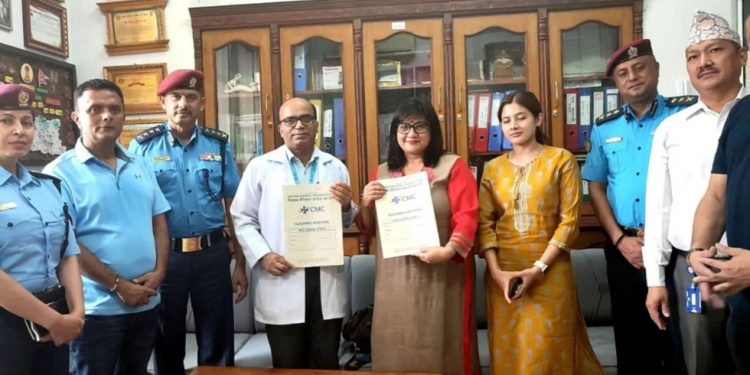 चितवन मेडिकल कलेजमा नेपाल प्रहरी ,पूर्व प्रहरी र अमर प्रहरी परिवारका सदस्यलाई २५ प्रतिशत छुट हुने