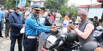 हराएका मोटरसाइकल सम्बन्धित धनीलाई हस्तान्तरण