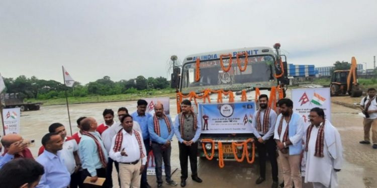 सिमेन्टपछि छड पनि भारत निर्यात हुन थाल्यो