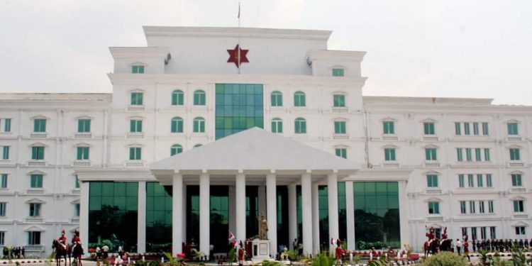 सेनाले माग्यो २२९ सहायक सेनानी पदका लागि दरखास्त