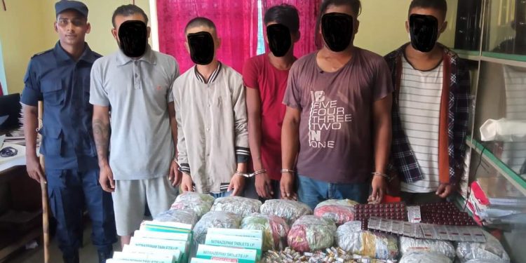 वीरगञ्जबाट लागुऔषध सहित पाँच जना पक्राउ