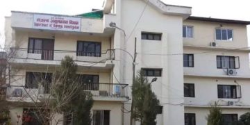 नेपाली सेनाको नक्कली ट्रक बनाई भारतबाट रजनीगन्धा ओसार्ने चार जना विरुद्ध मुद्दा दायर