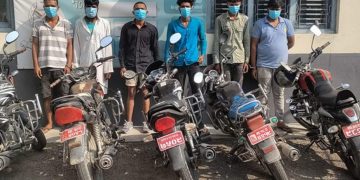 चोरीका मोटरसाइकल सहित ६ जना पक्राउ