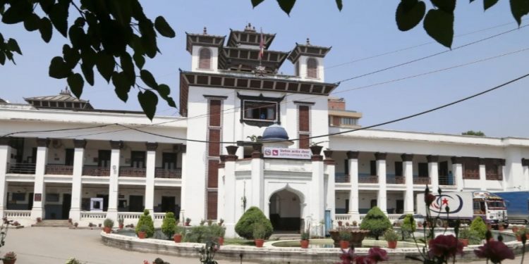 उम्मेदवारलाई आज नाम फिर्ता लिने र निर्वाचन चिह्न लिने मौका