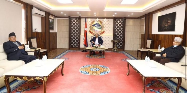 गठबन्धनमा सत्ताकै किचलोः ‘पहिलो प्रधानमन्त्री’ मै गाँठो