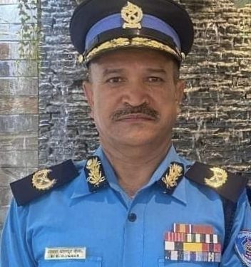 नेपाल प्रहरीका १७ डिआईजीको सरुवा,मधेस प्रदेशमा वसन्तबहादुर कुँवर
