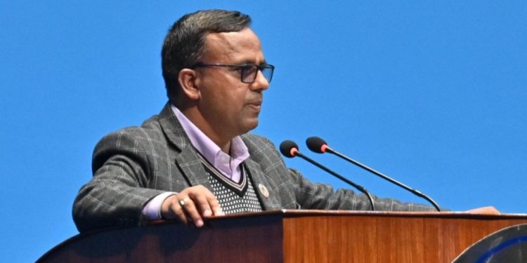 सभामुख सत्ता गठबन्धनबाट भएकाले उपसभामुख विपक्षीबाट हुनुपर्ने सांसद पाण्डेको जिकिर