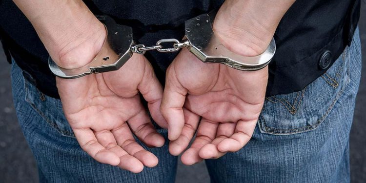 लेनदेन मुद्दाका फरार प्रतिवादी पक्राउ