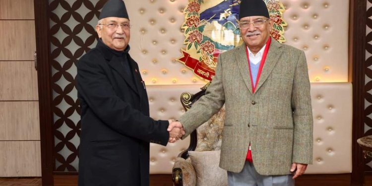 गृहमन्त्रीको बिषयमा प्रधानमन्त्री प्रचण्ड र एमाले अध्यक्ष ओलीबीच भेटवार्ता
