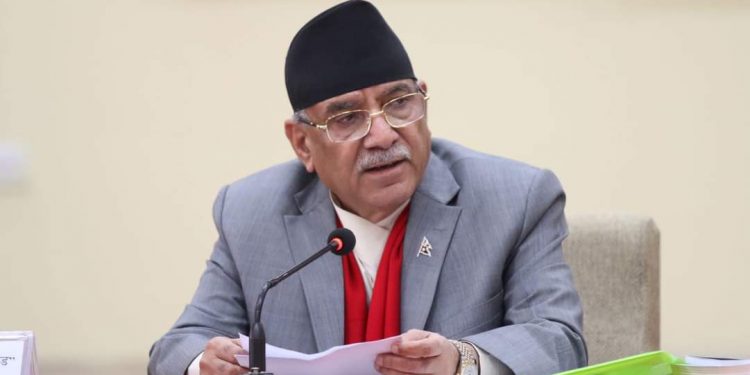 प्रचण्डको सरकार अल्पमतमा