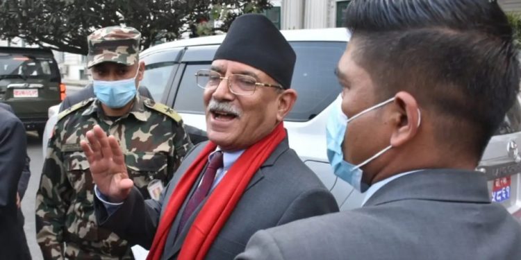 ओलीसँगको भेटवार्ता सकेर प्रधानमन्त्री प्रचण्ड सिंहदरबारबाट बाहिरिए,सुदूरपश्चिम सरकारबारे केही बेरमा थाहा हुने भनाई