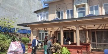 मन्त्रिपरिषद् विस्तारको मुखमा सभापति देउवाको डेरामा कांग्रेस नेताहरुको चहलपहल