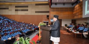 प्रहरीलाई गौरव गर्न लायक संगठनको रूपमा स्थापित गरिने छ : गृहमन्त्री श्रेष्ठ