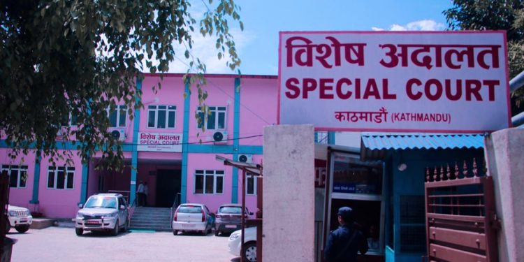 ३२ ठाउँमा घरजग्गा भएकाे भनिएका वन निर्देशकलाई गैरकानूनी सम्पत्ति आर्जन मुद्दामा सफाई