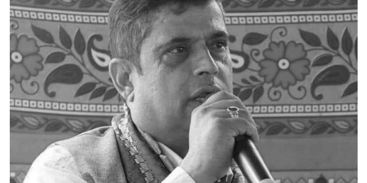 काठमाडौं १६ का वडाध्यक्ष मुकुन्द रिजालको डेंगुबाट निधन