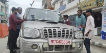जनकपुरमा सरकारी गाडीको दुरुपयोग रोक्दै