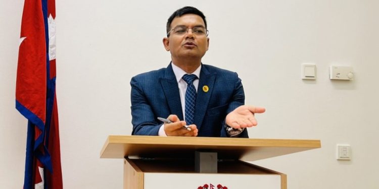 अर्थतन्त्रका चुनौती सामना गरिन्छ : नवनियुक्त अर्थसचिव पुष्कर